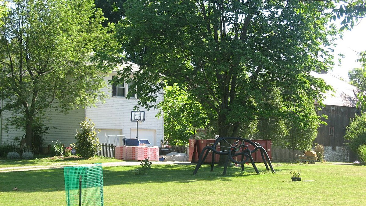 Pleasant Hill, OH - File:Pleasant Hill in Milford.jpg - Wikimedia Commons